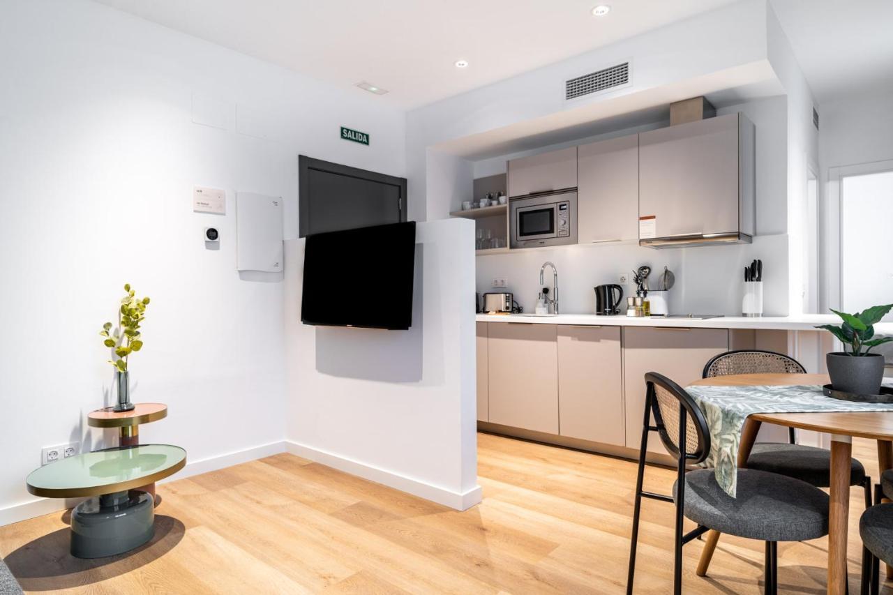 Limehome Sevilla Ronda De Capuchinos Dış mekan fotoğraf