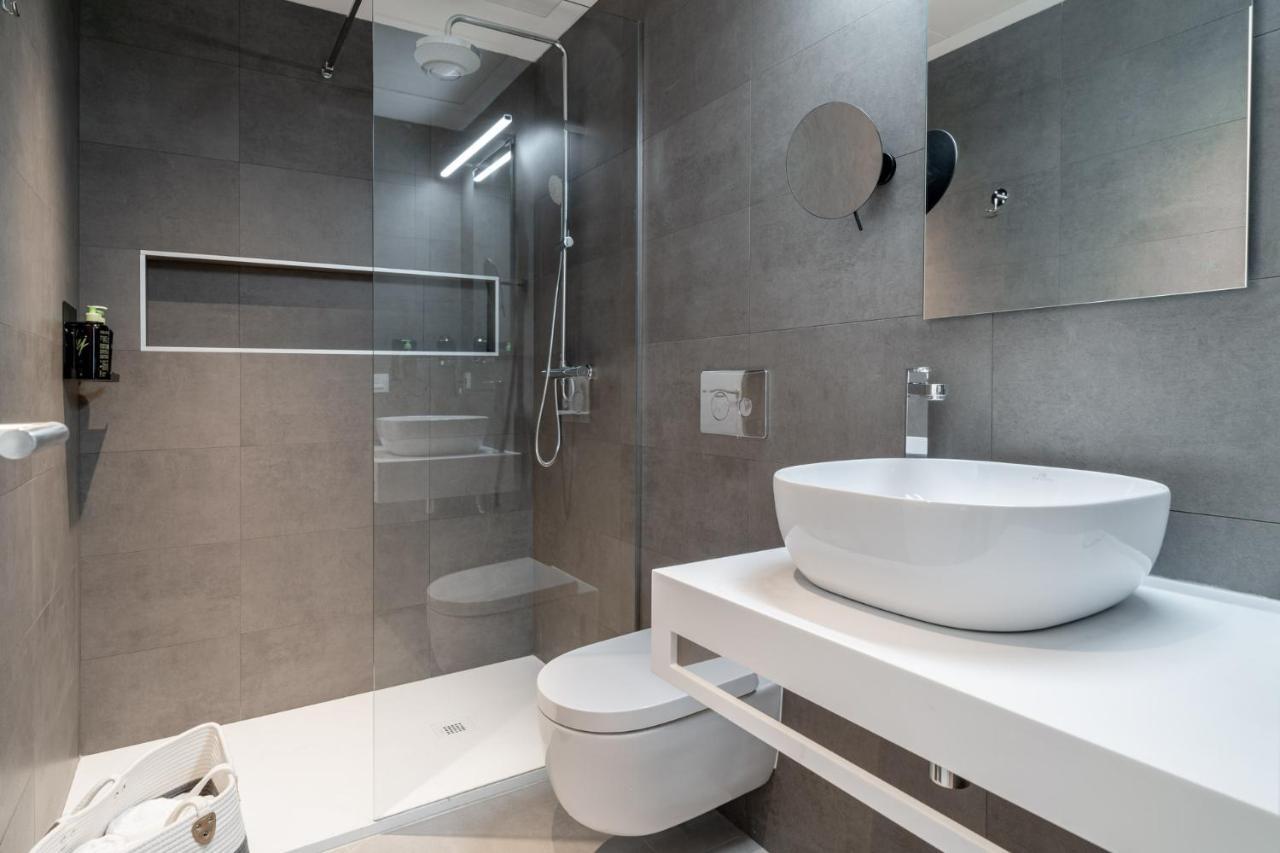 Limehome Sevilla Ronda De Capuchinos Dış mekan fotoğraf