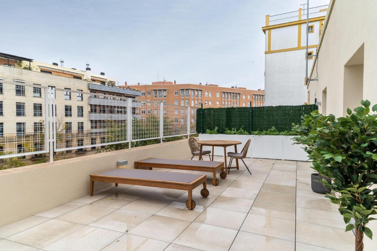 Limehome Sevilla Ronda De Capuchinos Dış mekan fotoğraf